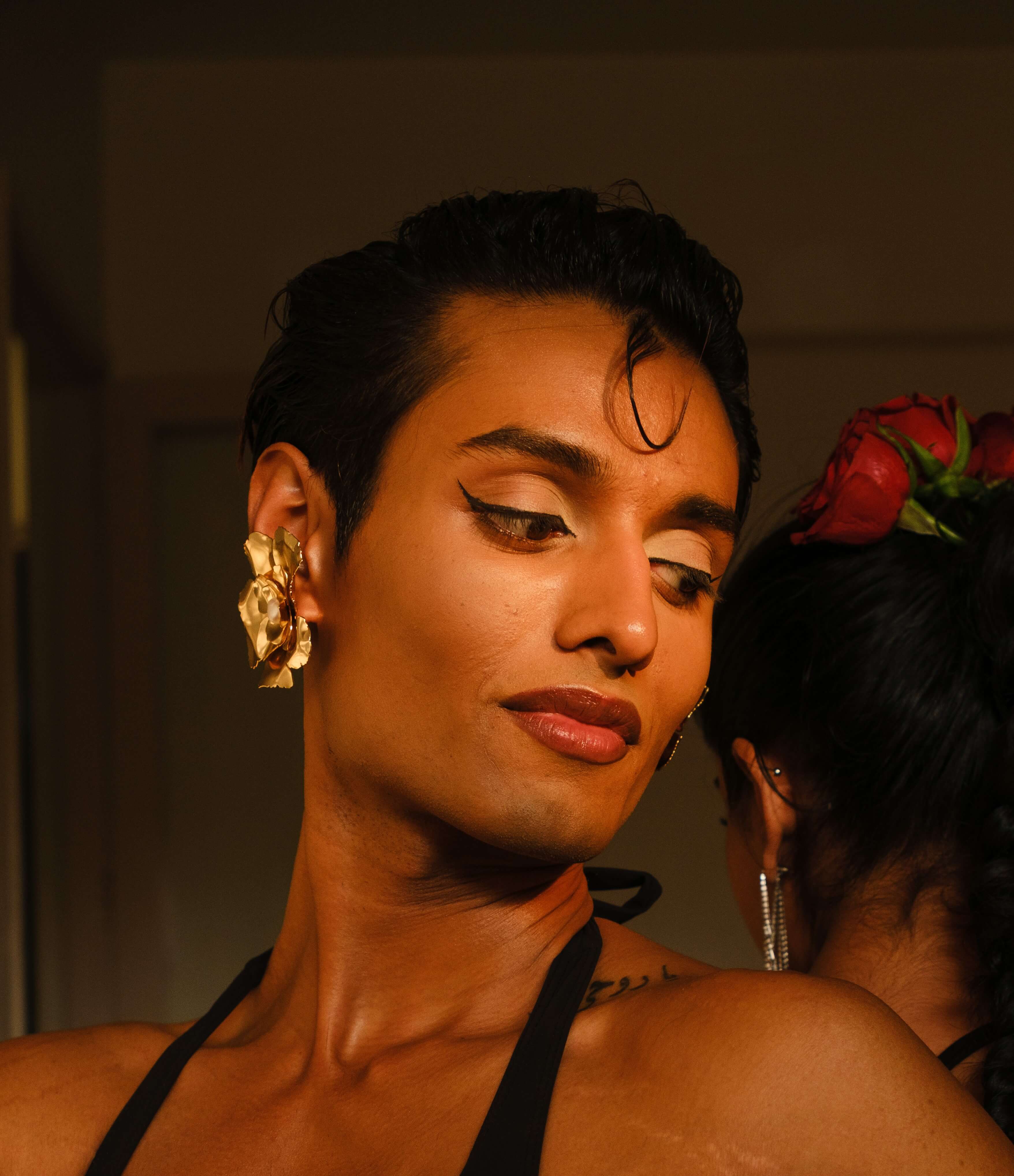 Face yoga technique: brow lifting exercise